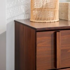 Walker Edison Bronx Modern Solid Wood Dresser 19 Walker Edison Bronx Modern Solid Wood Dresser -Walker Edison BR60BRX6DWT US Shopify DTL 07